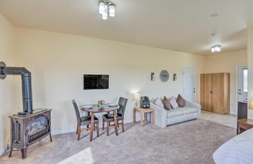 Geneva Apartment | Geneva Studio, 3 Miles to Seneca Lake!
