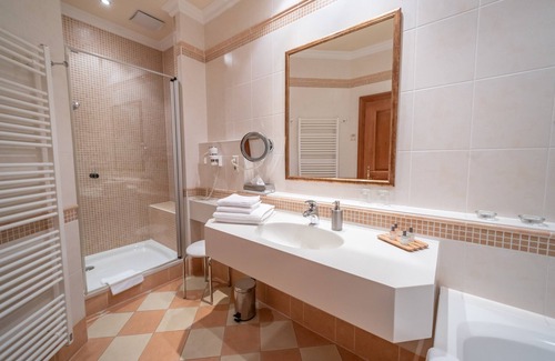 Poysdorf Hotel | Geniesserhof Haimer