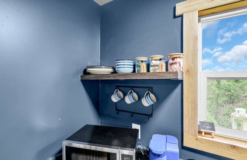 Lancaster Cabin | Gentle Breeze Campground