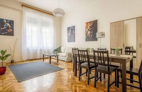 Erzsebetvaros Apartment | Gentleman Apartment Budapest
