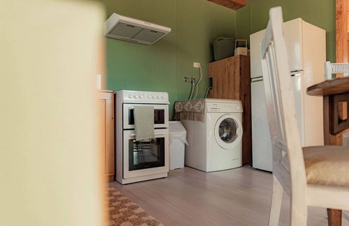 Akaroa Apartment | Geoff's ~ beach, bush and bliss