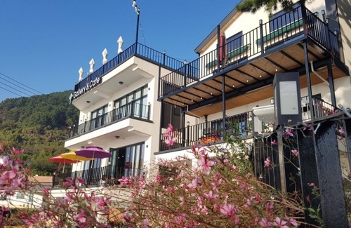 Geoje House | Geojedo Su Gallery Cafe Pension