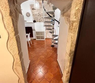 Casamassima House | GEOMETRIC BLUE