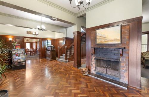 Tenterfield Hotel | George Inn Rooms at Royal Tenterfield