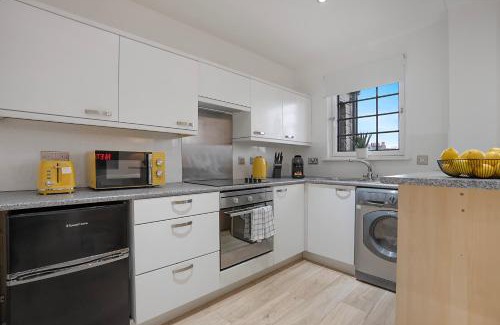 Central Aberdeen Apartment | George Street Apartment - Grampian Lettings