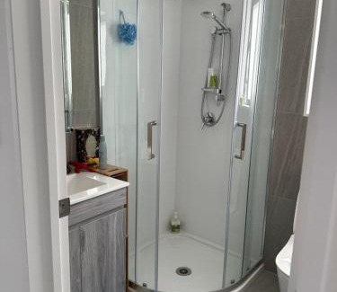Te Atatu Peninsula Apartment | George townhouse