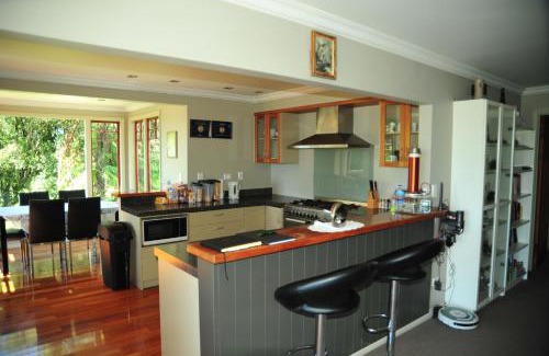 Mangorei House | Georges BnB Nature and Lifestyle Retreat