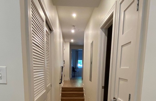 Georgetown Apartment | Georgetown Boutique 3BR 3 BA, patio, all new build out