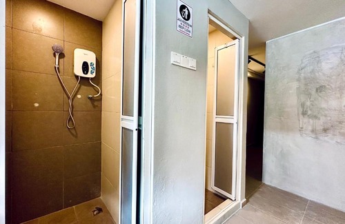 Historic George Town House | Georgetown landed Guest House WL