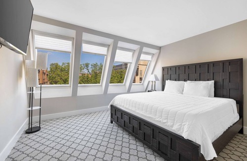 Georgetown Hotel | Georgetown Residences by LuxUrban, Trademark Coll by Wyndham