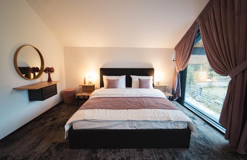 Dorna Arini Cabin | Georgia Chalet