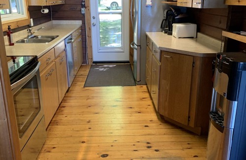 Big Bay Cottage | Georgian Bay 3 Bedroom Chalet - Annan, Ontario