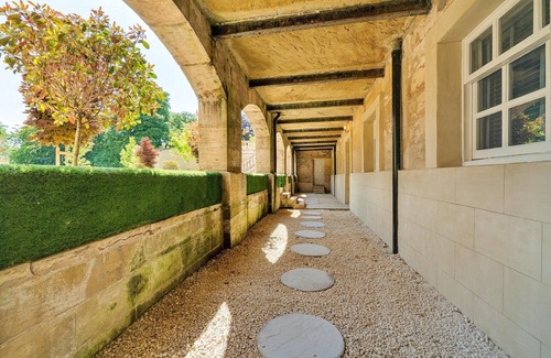 Hickleton House | Georgian Hall in Hickleton with 17-Acre Gardens