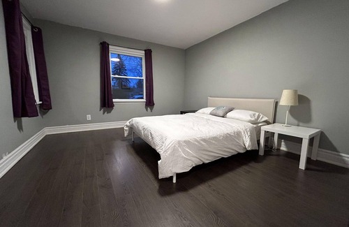 Sutton Cottage | Georgina Waterfront Cottage w/ game room