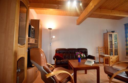 Boddin Apartment | Geräumige Ferienwohnung in Boddin mit Garten, cleaning included