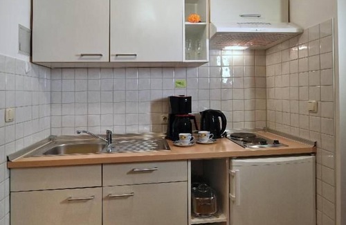 Bad Fuessing Apartment | Geräumige Soutterrain-Appartement in Bad Füssing mit überdachter Terasse