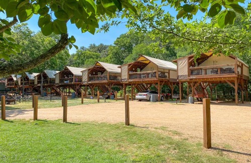 Seguin House | Geronimo Creek Retreat Getaway Cabin #7