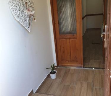 Urkut Apartment | Gesztenye apartman