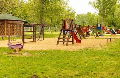 Balatonudvari Apartment | Gesztenye Nyaralópark