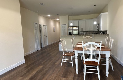 Buckingham House | Get-A-Way Home