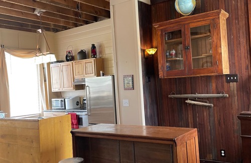Cassville House | Get away to the Mississippi River View-2 Bedroom-2 Full Bathrooms