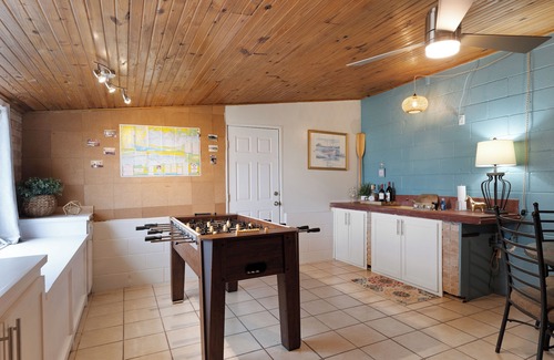 Port Mansfield House | Get "Off the Hook" in a small town w/big time fishing steps away from marina