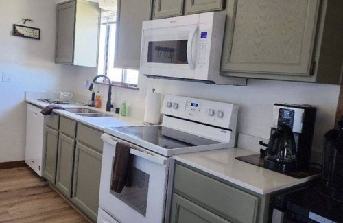 Mammoth Creek Cabin | Get Out Of The Heat And Enjoy The Mountain Air, Catch Trophy Trout, Relax