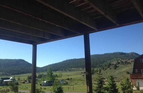 Mammoth Creek Cabin | Get Out Of The Heat And Enjoy The Mountain Air, Catch Trophy Trout, Relax
