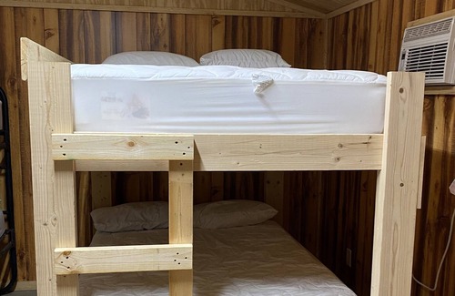 Sabinal Cabin | Get Your Frio On - Cabin 2