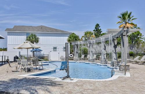 Thomas Drive House | Getaway at the Hathaway