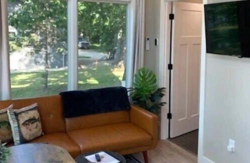Dent Cabin | Getaway in a Tiny Cabin on the Lake!