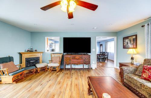 Georgetown House | Getaway on half Acre with Deck in Georgetown