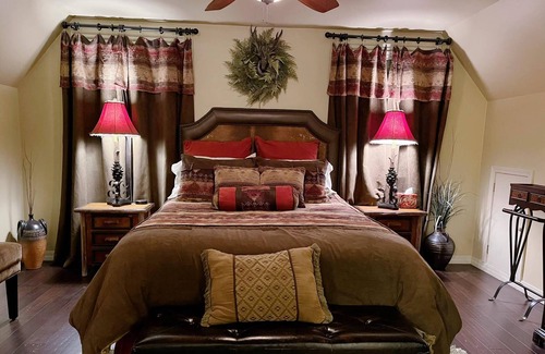 Moodys House | Getaway on the Hudson