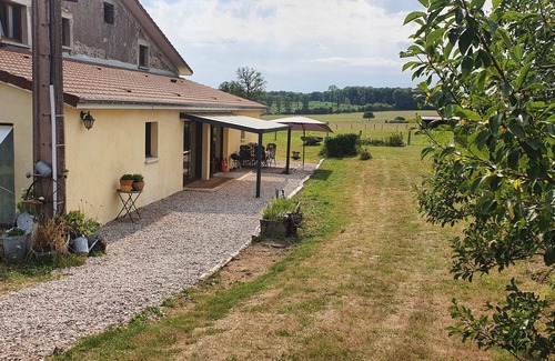Claudon House | Gezellig Comfortabel Vakantieverblijf, Rustige Omgeving én Huisdiervriendelijk