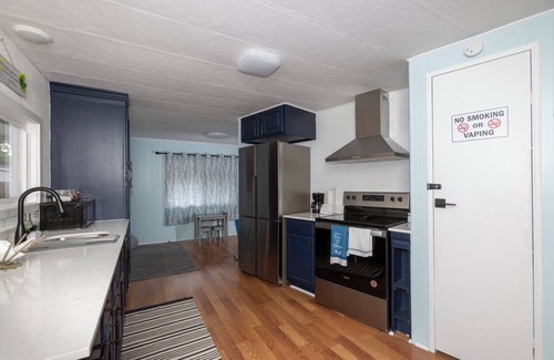 New Port Richey House | GG’ Hideaway is just 6 minutes from downtown