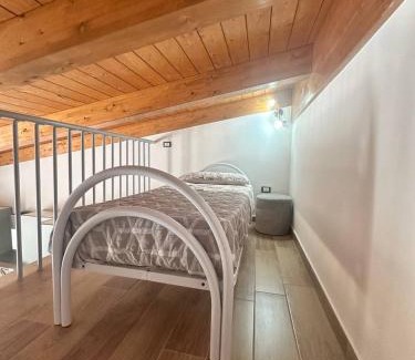 Fondi House | GG Vibes