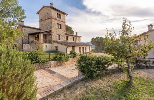 Montone House | GH Borgo Pulciano Agriturismo