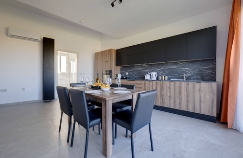 Ghaxaq Apartment | Ghaxaq 2BR Vista Retreat