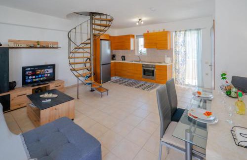 Pilalimata Apartment | Gialos Breeze - 30 meters from sandy beach