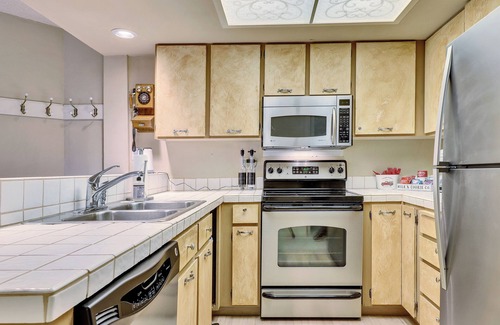 Brian Head Condo | Giant Steps Corner Unit Ski-In/Ski-Out