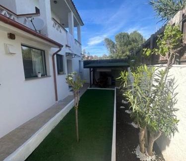 Cannigione Apartment | Giardino Zen a due passi dal mar