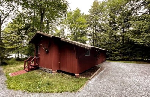Eagle Bay House | Gibbs Cottage on Big Moose Lake