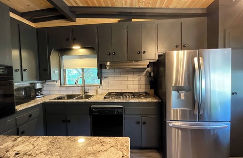 Wagoner House | Gibson Getaway- Relax and Unwind