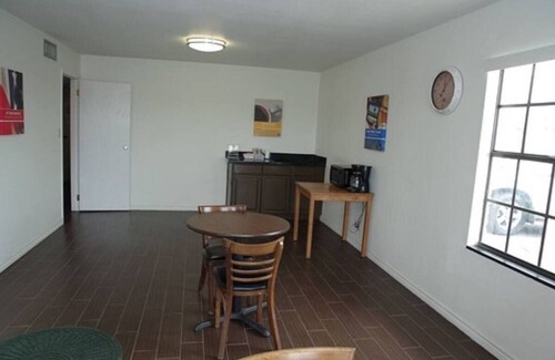 Giddings Hotel | Giddings Executive Inn