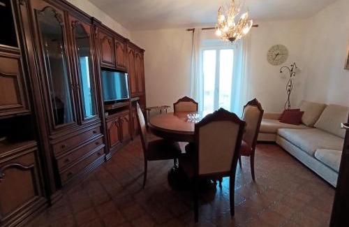 Colico Piano Apartment | Gigi's House