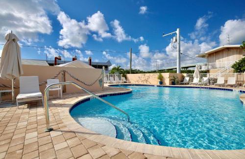 Key Largo Hotel | Gilbert's Resort