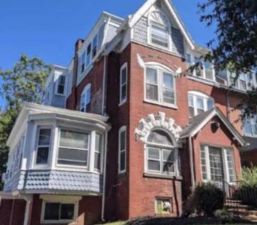 Wilmington Apartment | Gilpin Grand - Renovated space in Trolley Square apts