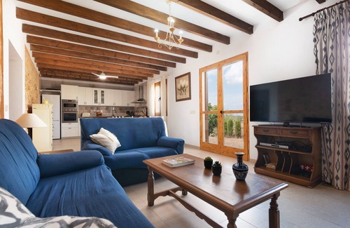 Algaida Villa | GINA - Nice house with private pool and Free Wifi