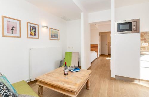 Can Ginebre Apartment | Ginkgo - Familienfreundliches Appartment in Katalanischer Masia