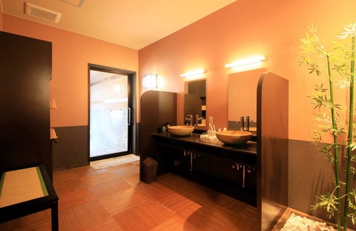 Numata House | Ginshotei Awashima